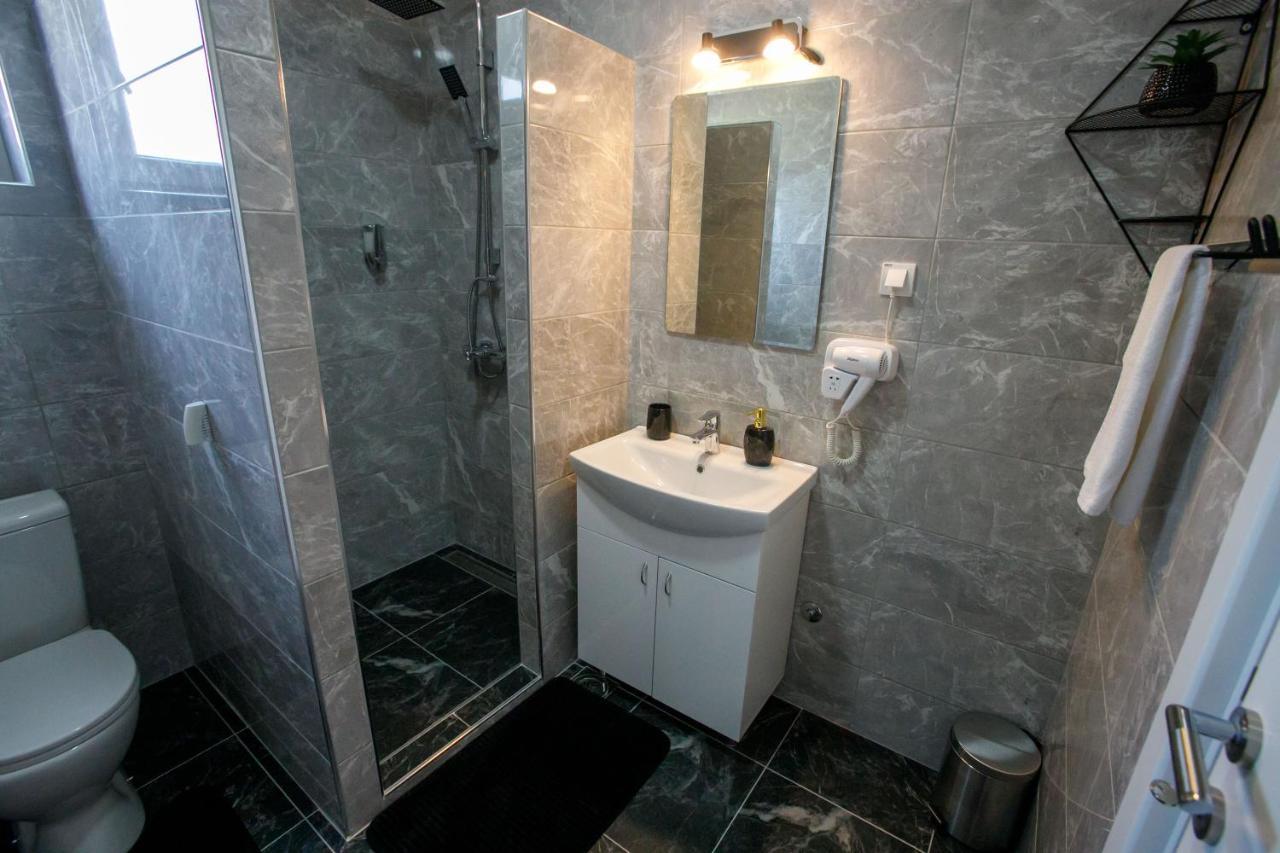 Apartman Paratetis 1 Palić Exterior foto